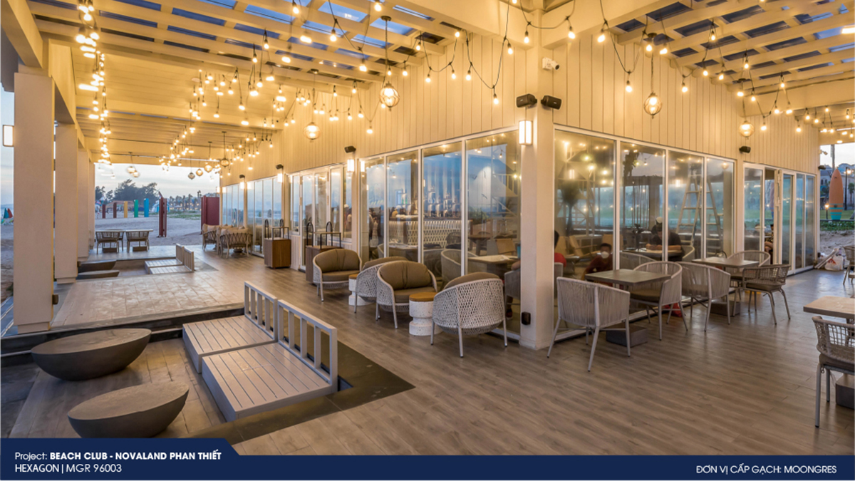 BEACH CLUB-04.jpg